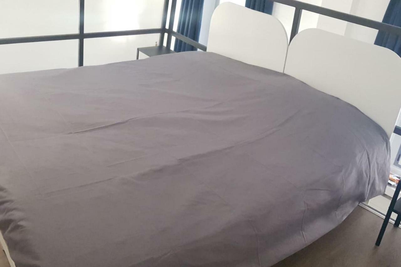 Solari7 Apartment Милано Екстериор снимка